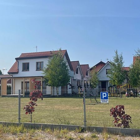 Morski Zakatek Apartamenty Рови Екстер'єр фото
